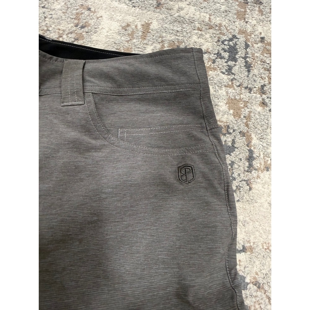 Born Primitive Traverse Pant Falcon Grey Mens 32x30 Technical Hiking Stretch New - Picture 3 of 11